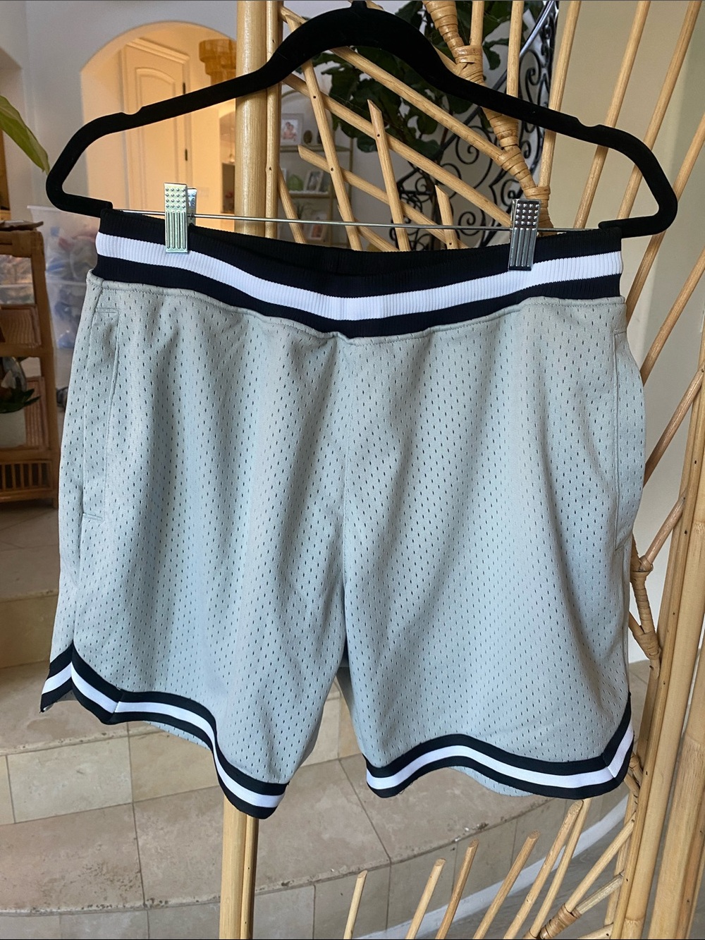 Men’s Light Gray Athletic Mesh Shorts with Black-Trim Waistband